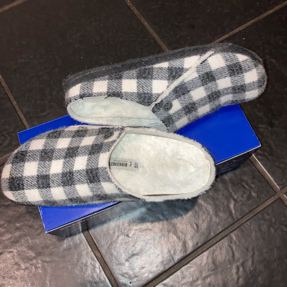 Birkenstock Zermatt Slippers size 39 narrow